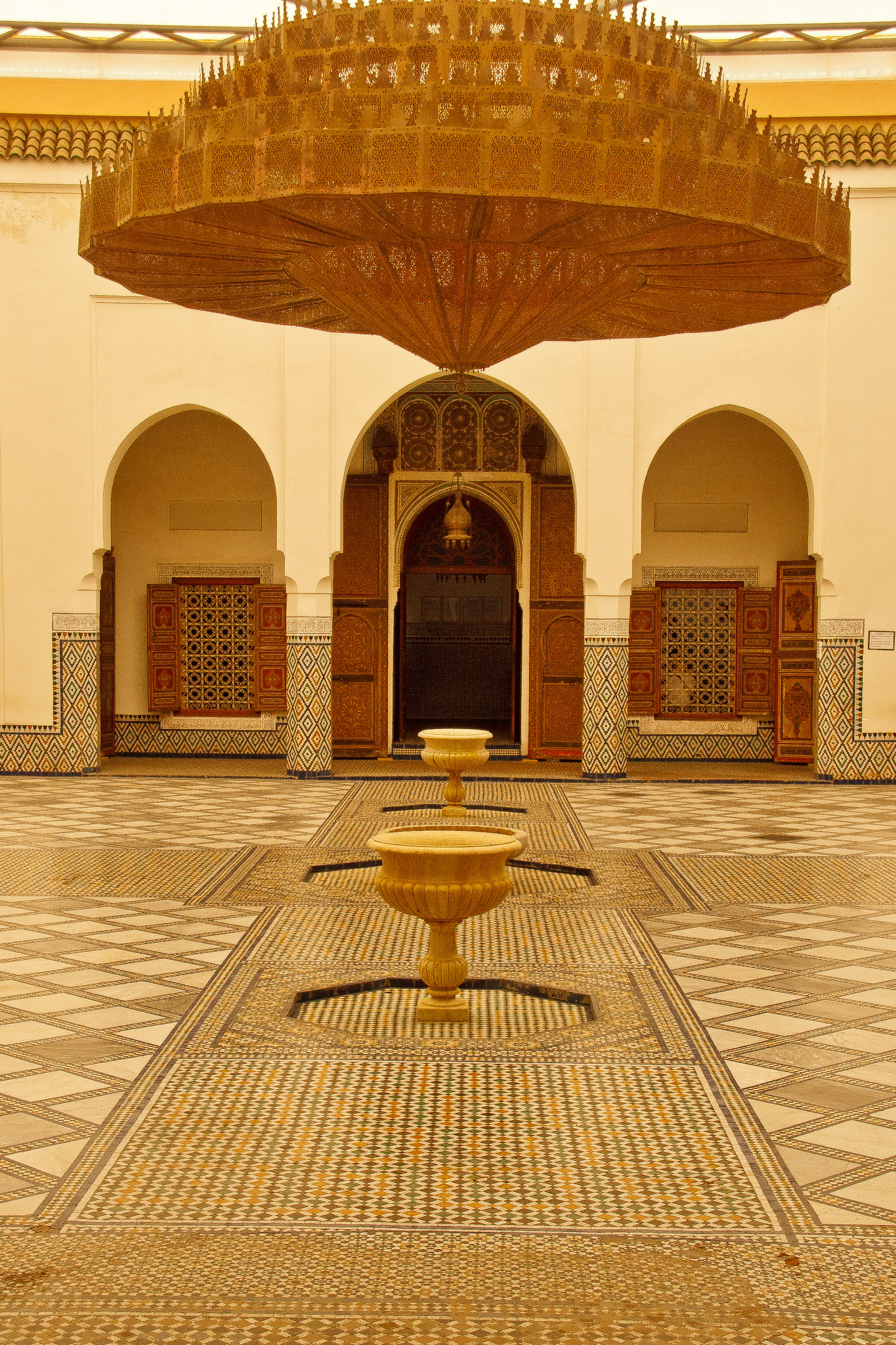 Marrakech riad courtyard fountain