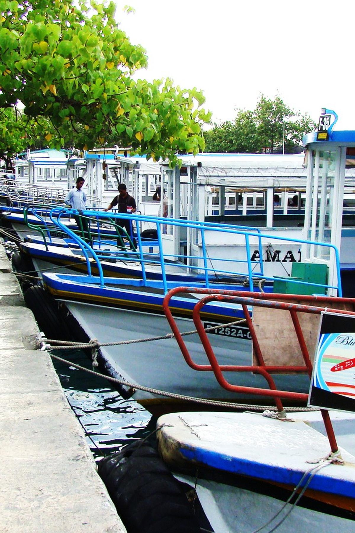Male Maldives ferry